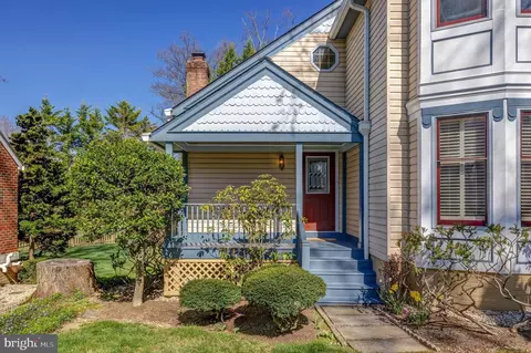 Exterior - 6920 Chelsea Rd, Mclean, VA 22101 photo 2 of 15