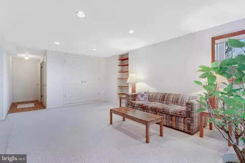 Other - 6920 Chelsea Rd, Mclean, VA 22101 photo 8 of 15