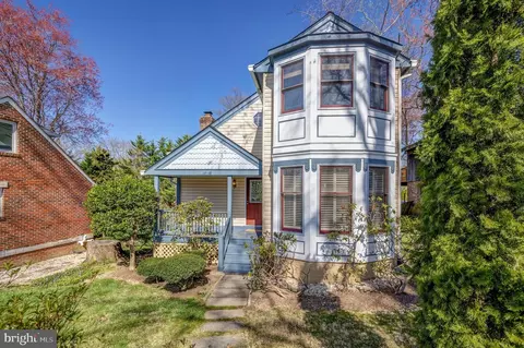 Exterior - 6920 Chelsea Rd, Mclean, VA 22101 photo 12 of 15