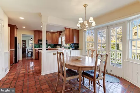 1175 Swinks Mill Rd, Mclean, VA 22102 photo 10