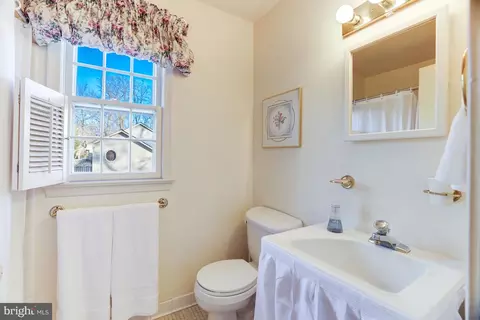 1175 Swinks Mill Rd, Mclean, VA 22102 photo 20