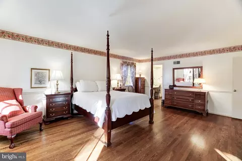 1175 Swinks Mill Rd, Mclean, VA 22102 photo 16