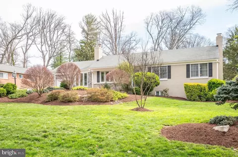 3167 Juniper Ln, Falls Church, VA 22044