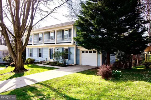 10603 Reeds Landing Cir, Burke, VA 22015