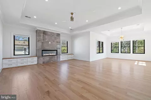 1827 Dalmation Dr, Mclean, VA 22101 photo 38