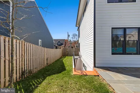1827 Dalmation Dr, Mclean, VA 22101 photo 78
