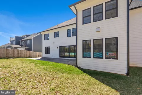 1827 Dalmation Dr, Mclean, VA 22101 photo 76