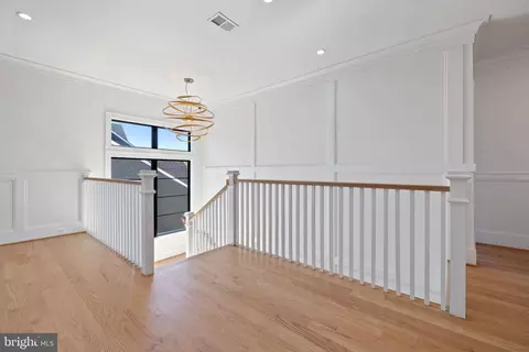 1827 Dalmation Dr, Mclean, VA 22101 photo 35
