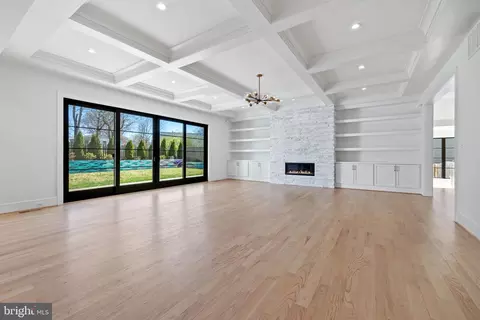 1827 Dalmation Dr, Mclean, VA 22101 photo 13