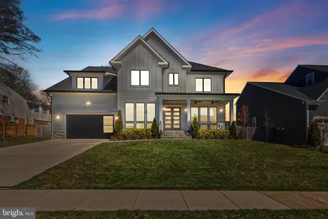 1827 Dalmation Dr, Mclean, VA 22101 photo 4
