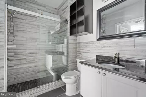Bath - 1645 International Dr #211, Mclean, VA 22102 photo 1 of 1
