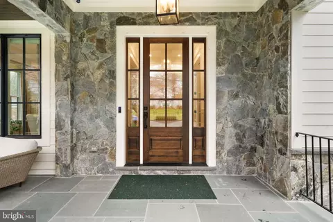 Entry Way - 1714 Forest Ln, Mclean, VA 22101 photo 1 of 7