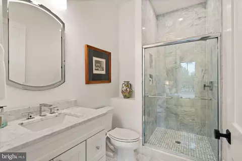 Bath - 1714 Forest Ln, Mclean, VA 22101 photo 1 of 9