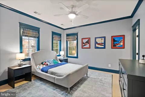 Bedroom - 1714 Forest Ln, Mclean, VA 22101 photo 6 of 12