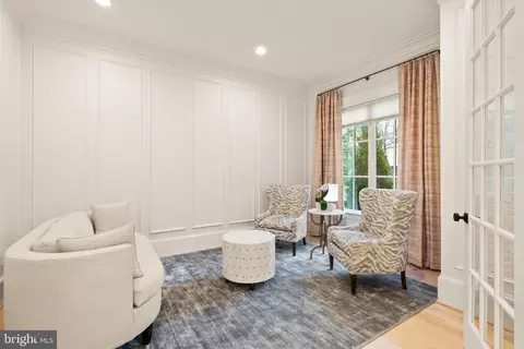 Living - 1714 Forest Ln, Mclean, VA 22101 photo 1 of 7