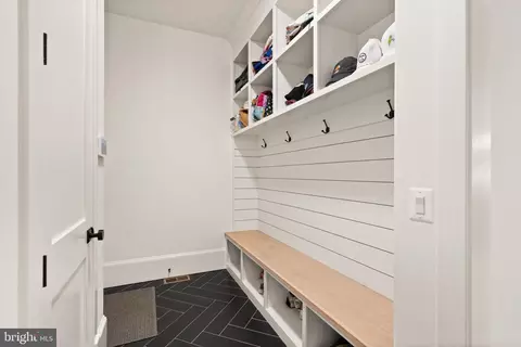 Other - 1714 Forest Ln, Mclean, VA 22101 photo 4 of 16