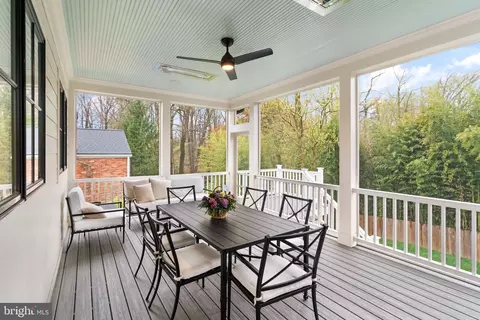 Exterior - 1714 Forest Ln, Mclean, VA 22101 photo 8 of 17