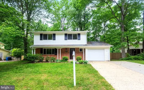 5080 Coleridge Dr, Fairfax, VA 22032