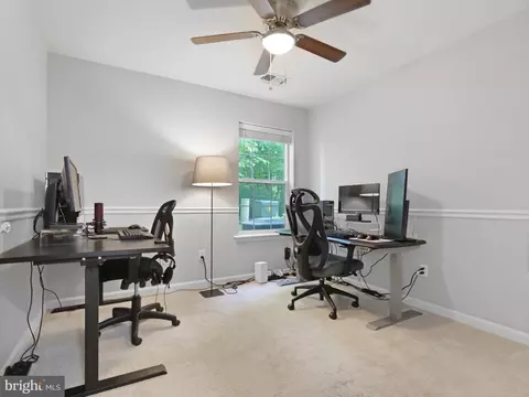 1307 Windleaf Dr # -H, Reston, VA 20194 photo 20