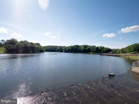 1307 Windleaf Dr # -H, Reston, VA 20194 photo 35