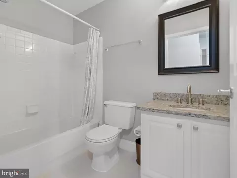 1307 Windleaf Dr # -H, Reston, VA 20194 photo 21