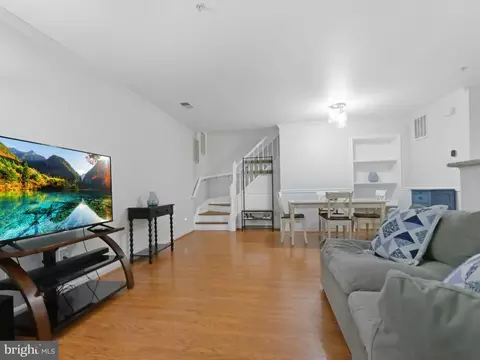 1307 Windleaf Dr # -H, Reston, VA 20194 photo 12