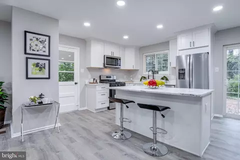 Kitchen - 7706 Viceroy St, Springfield, VA 22151 photo 1 of 6