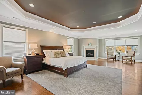 Bedroom - 1911 Barbee St, Mclean, VA 22101 photo 1 of 6