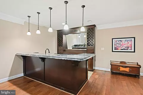 Kitchen - 1911 Barbee St, Mclean, VA 22101 photo 8 of 8
