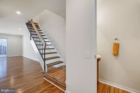 Entry Way - 2179 White Cornus Ln, Reston, VA 20191 photo 1 of 2