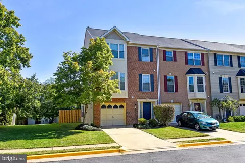 6535 Kelsey Point Cir, Alexandria, VA 22315