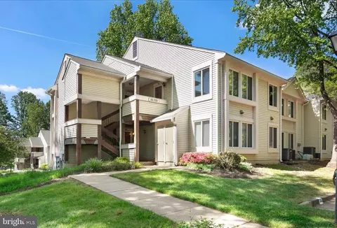 10310 Luria Commons Ct #2E, Burke, VA 22015