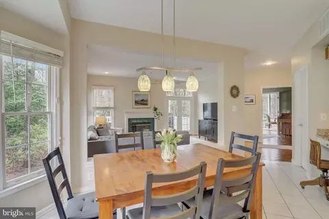 Dining - 1109 Northwind Dr, Reston, VA 20194 photo 6 of 6