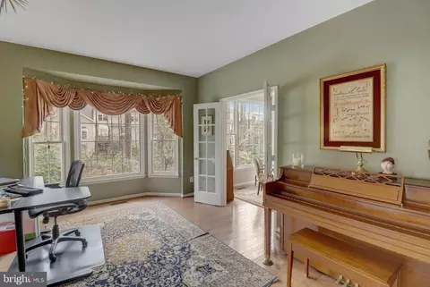 Bedroom - 1109 Northwind Dr, Reston, VA 20194 photo 1 of 12