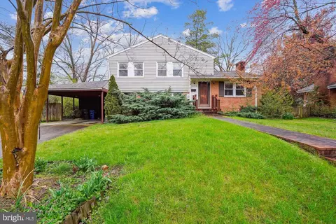 8509 Conover Pl, Alexandria, VA 22308