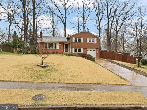 Exterior - 7519 Havelock St, Springfield, VA 22150 photo 3 of 10