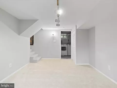 Entry Way - 7519 Havelock St, Springfield, VA 22150 photo 2 of 2