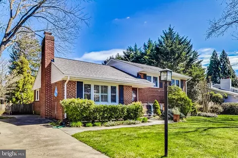 Exterior - 1411 Audmar Dr, Mclean, VA 22101 photo 3 of 12