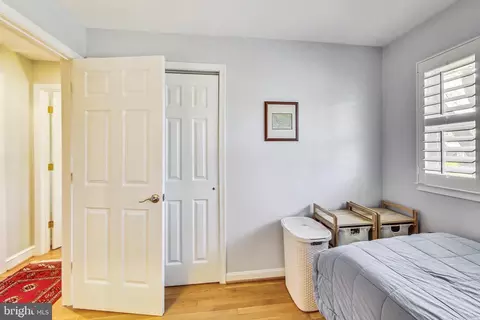 Bedroom - 1411 Audmar Dr, Mclean, VA 22101 photo 9 of 9