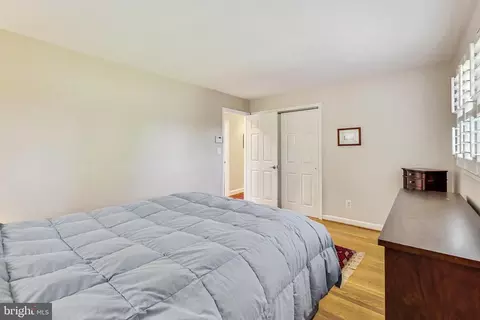 Bedroom - 1411 Audmar Dr, Mclean, VA 22101 photo 3 of 9
