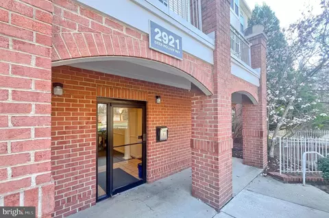 2921 Deer Hollow Way #413, Fairfax, VA 22031
