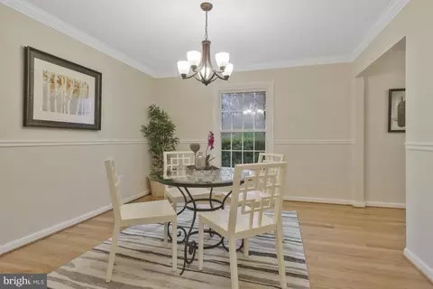 Dining - 6017 Commack Ct, Springfield, VA 22152 photo 3 of 4
