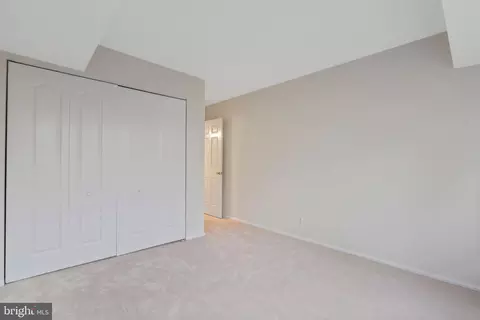 Bedroom - 7621 Tremayne Pl #108, Mclean, VA 22102 photo 10 of 12