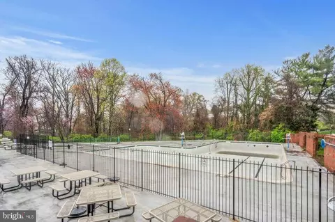 Exterior - 7621 Tremayne Pl #108, Mclean, VA 22102 photo 3 of 3