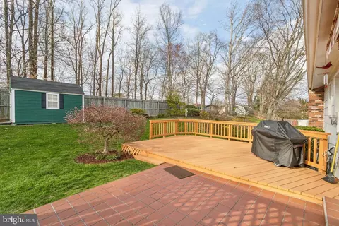 Exterior - 8708 Kerry Ln, Springfield, VA 22152 photo 5 of 7