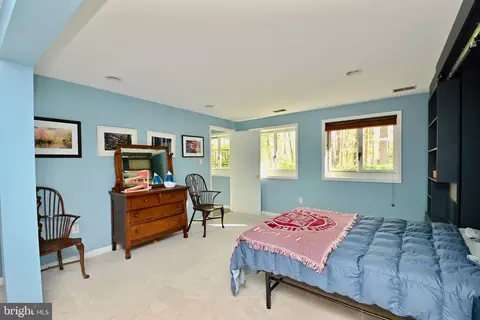Bedroom - 2301 November Ln, Reston, VA 20191 photo 10 of 10