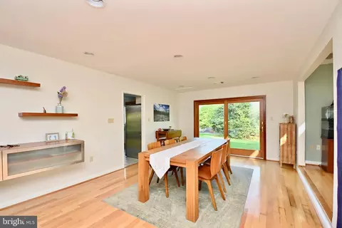 Dining - 2301 November Ln, Reston, VA 20191 photo 2 of 2