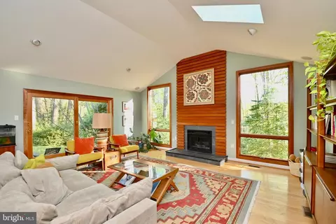 Living - 2301 November Ln, Reston, VA 20191 photo 1 of 5
