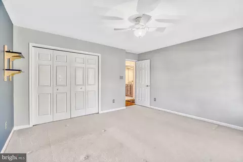 Bedroom - 12902 Brafferton Ct, Herndon, VA 20171 photo 7 of 8