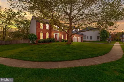 Exterior - 12902 Brafferton Ct, Herndon, VA 20171 photo 3 of 6